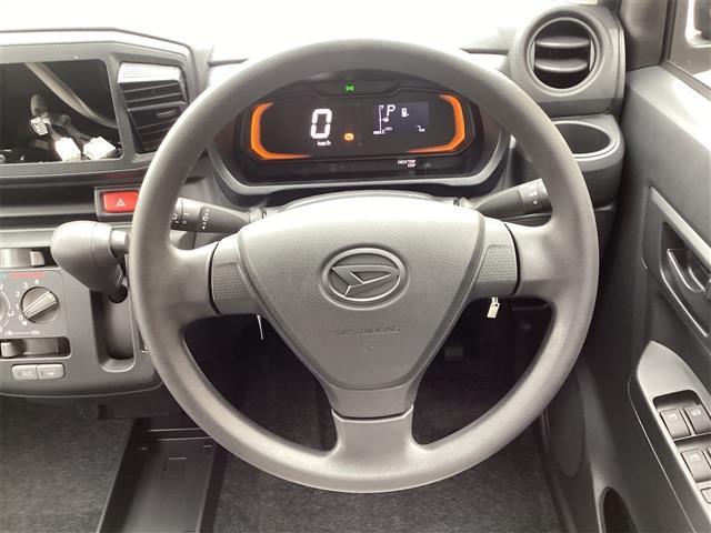 Daihatsu MIRA E:S 2024