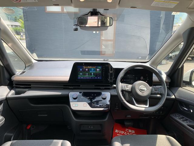 Nissan SERENA 2024