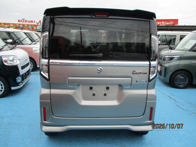 Suzuki SPACIA CUSTOM 2024