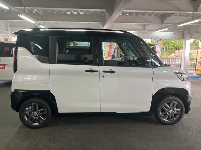Mitsubishi DELICA MINI 2024