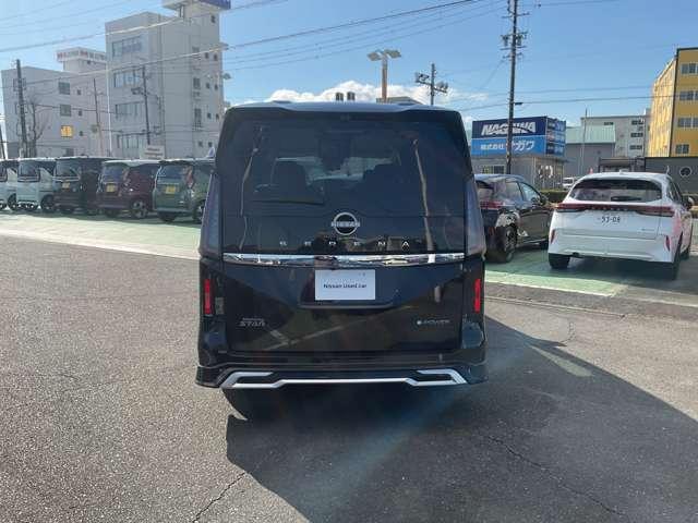 Nissan SERENA 2024