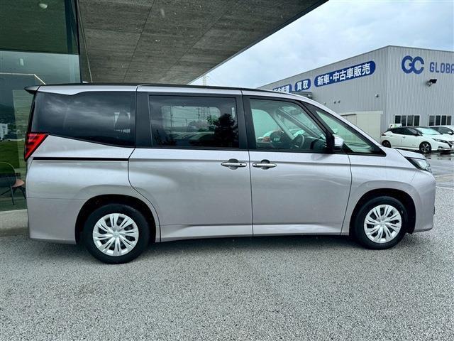 Toyota NOAH 2024