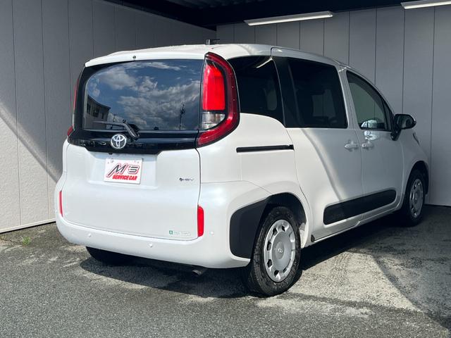 Toyota SIENTA 2025