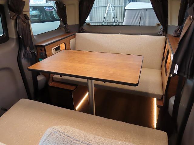 Nissan NV200 VANETTE WAGON 2026