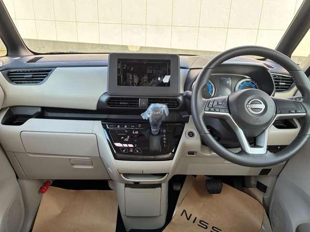 Nissan ROOX 2025