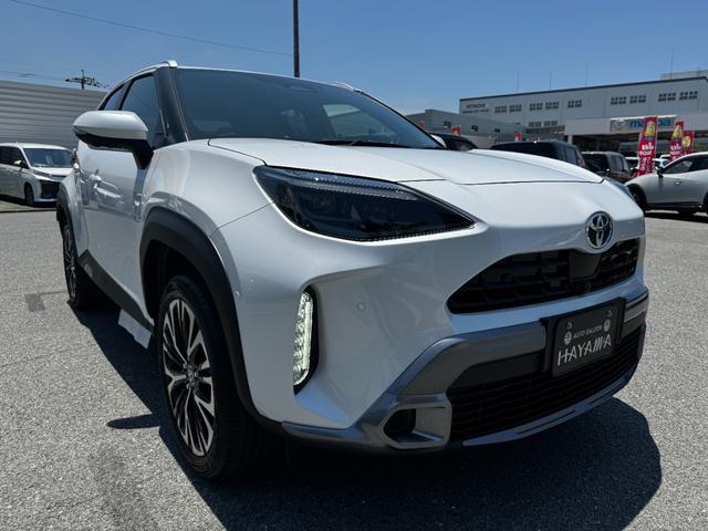 Toyota YARIS CROSS 2025