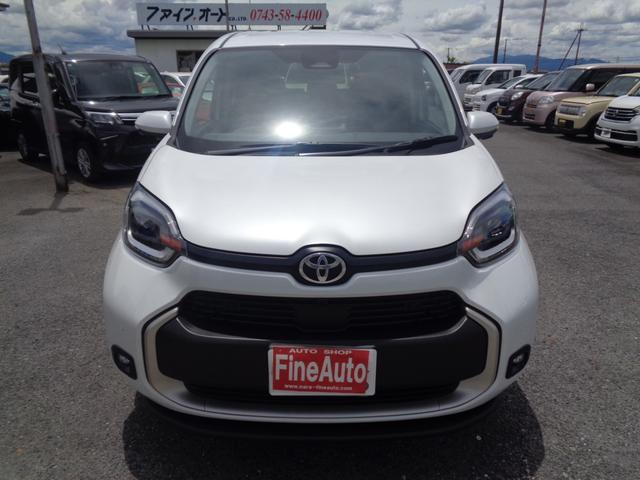 Toyota SIENTA 2025