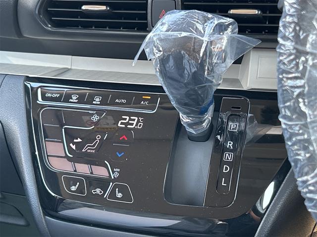 Mitsubishi DELICA MINI 2025