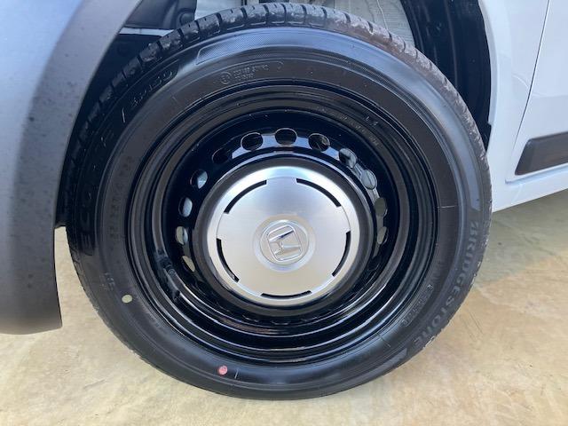 Honda N-BOX JOY 2025