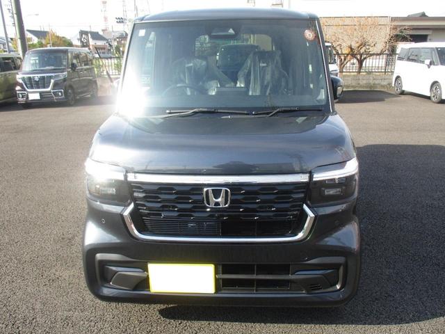 Honda N-BOX CUSTOM 2025