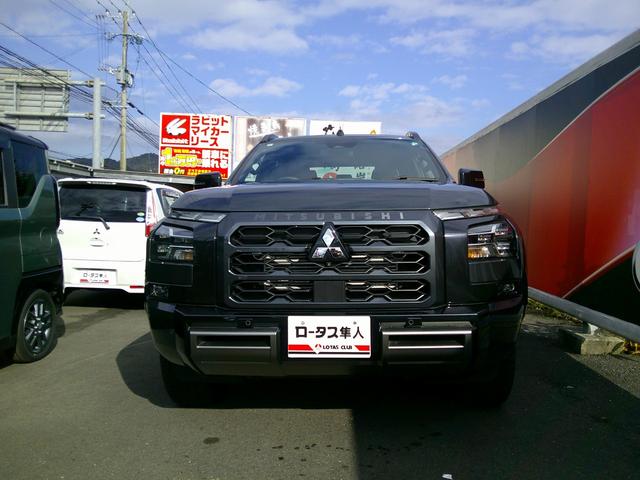 Mitsubishi TRITON 2024