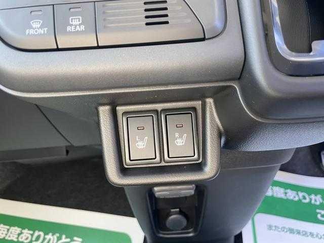 Suzuki SPACIA CUSTOM 2025