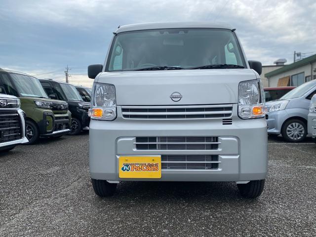 Nissan NV100 Clipper Van 2025