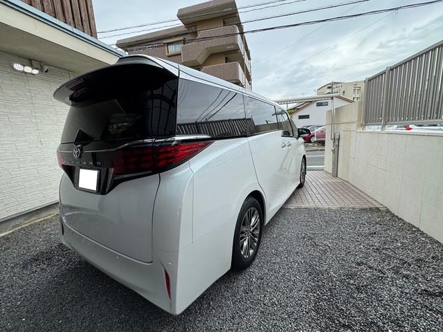 Toyota ALPHARD 2024
