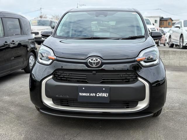 Toyota SIENTA 2025