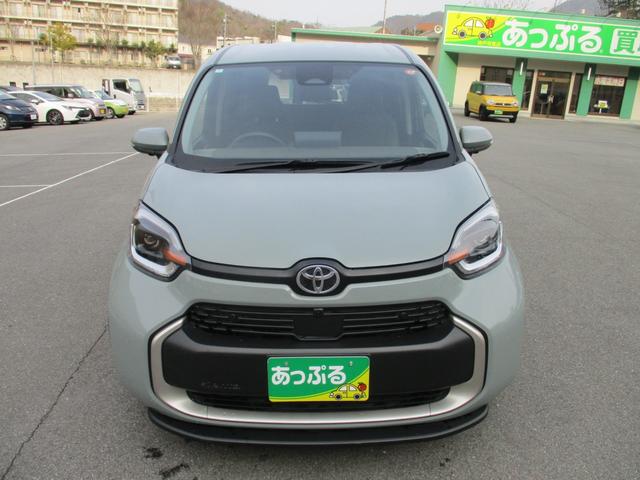 Toyota SIENTA 2024