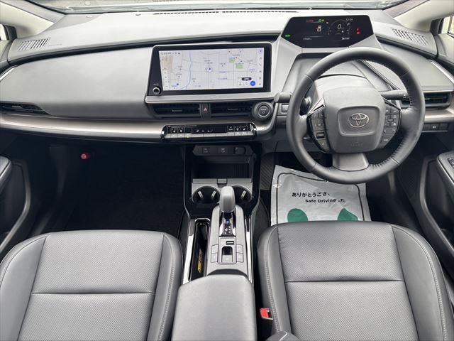 Toyota PRIUS 2023