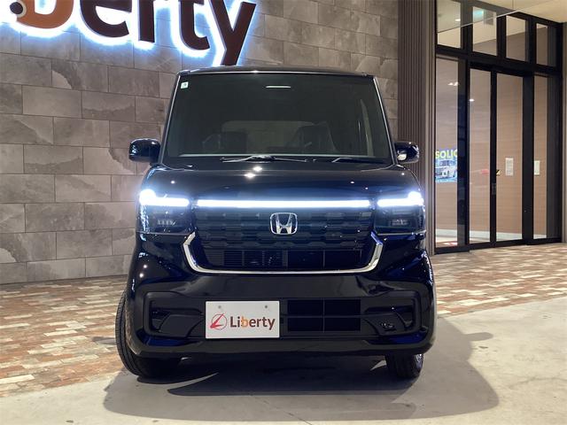 Honda N-BOX CUSTOM 2025