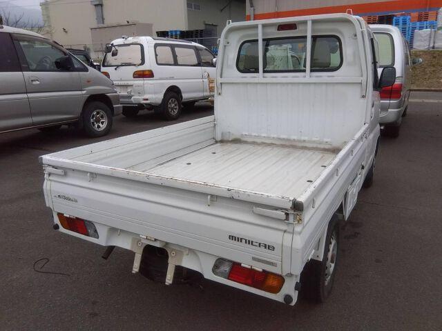 Mitsubishi MINICAB TRUCK 1999