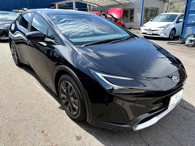 Toyota PRIUS 2026