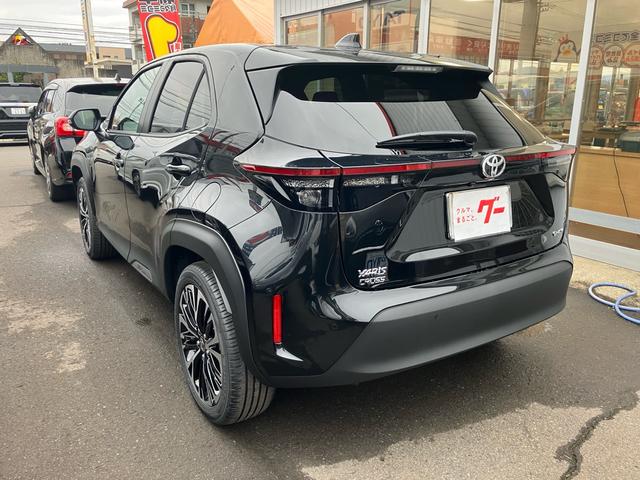 Toyota YARIS CROSS 2026