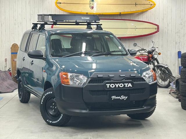 Toyota PROBOX 2022