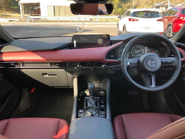 Mazda MAZDA3 FASTBACK 2024