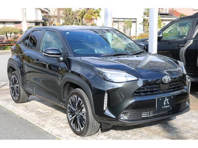 Toyota YARIS CROSS 2025