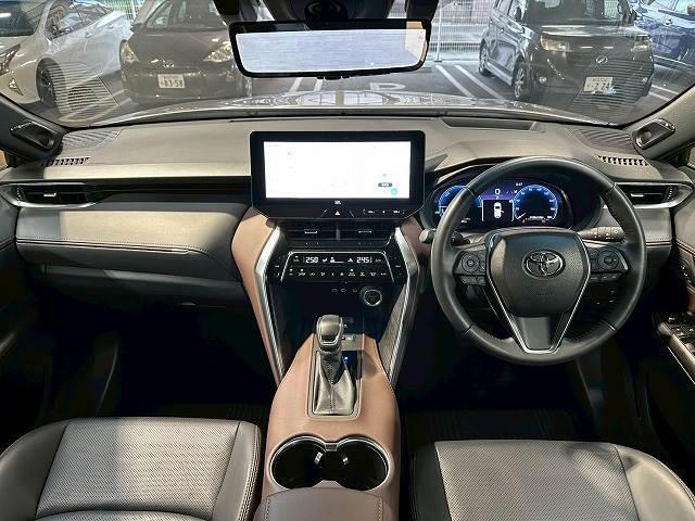 Toyota HARRIER HYBRID 2023