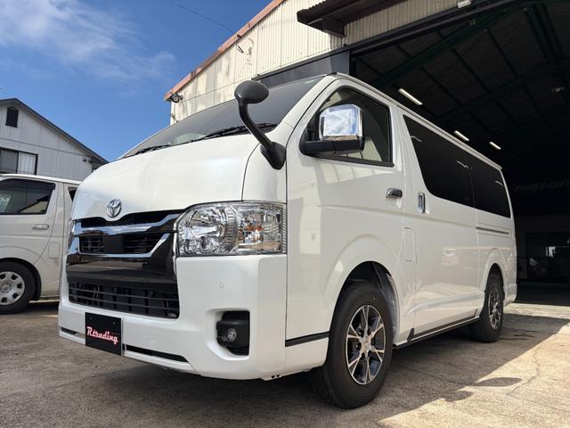 Toyota HIACE VAN 2025