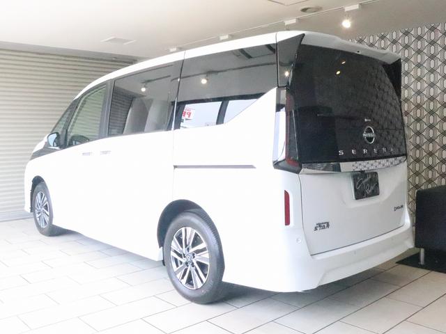 Nissan SERENA 2025