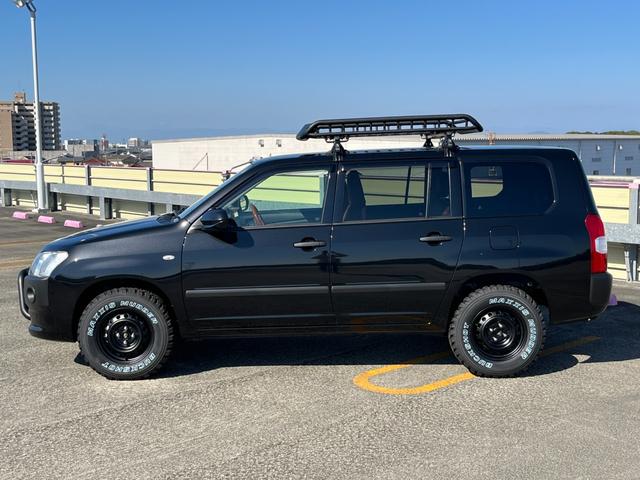 Toyota PROBOX 2025