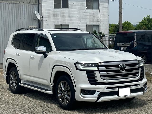 Toyota LAND CRUISER 2024