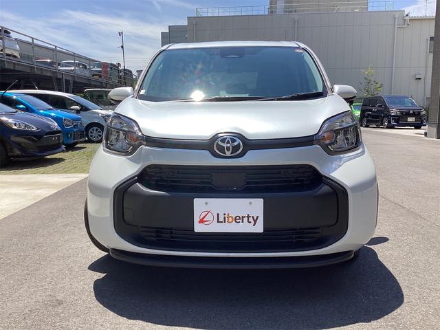 Toyota SIENTA 2025