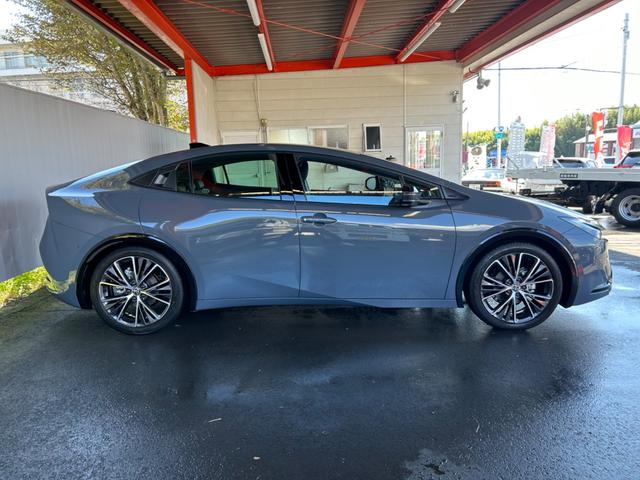 Toyota PRIUS 2023