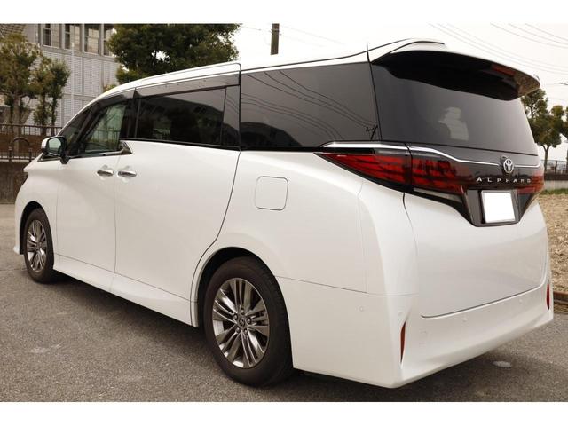 Toyota ALPHARD 2023