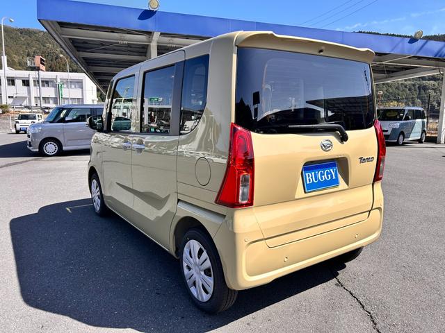 Daihatsu TANTO 2025