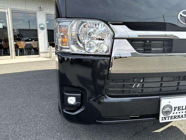 Toyota HIACE VAN 2025