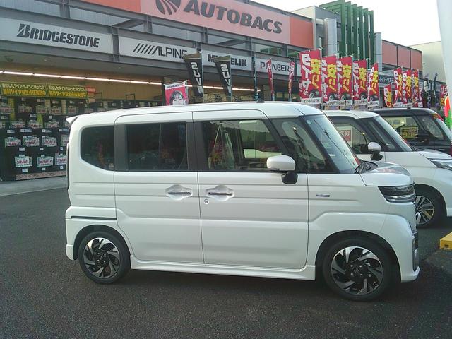 Suzuki SPACIA CUSTOM 2025