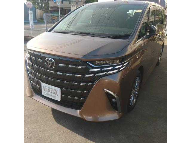 Toyota ALPHARD HYBRID 2026