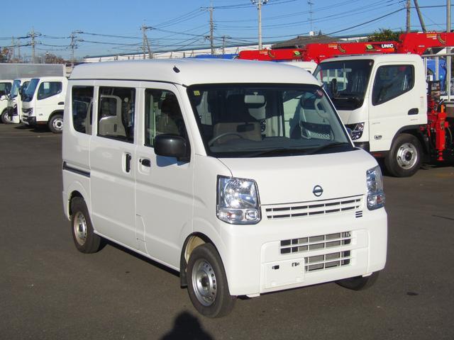 Nissan NV100 Clipper Van 2023