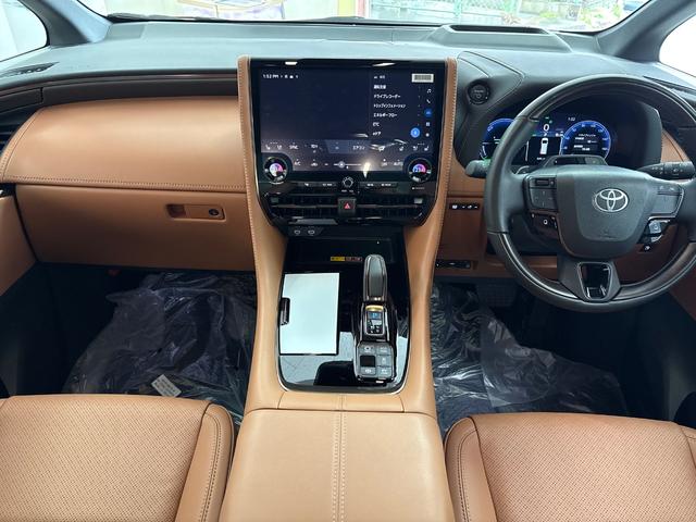 Toyota VELLFIRE HYBRID 2025