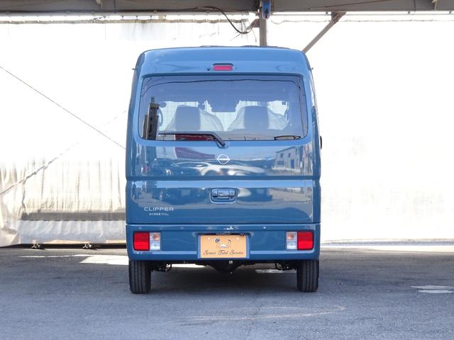 Nissan NV100 Clipper Van 2025