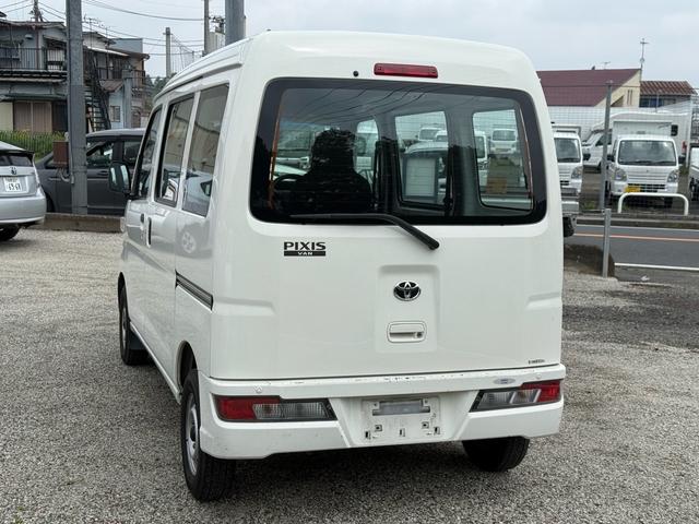Toyota PIXIS VAN 2021