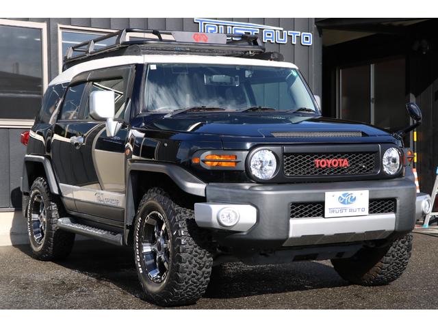 Toyota FJ CRUISER 2017