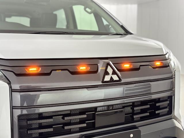 Mitsubishi DELICA D:5 2026