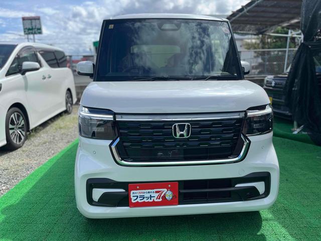 Honda N-BOX CUSTOM 2023