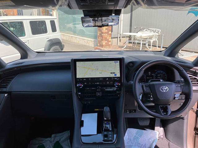 Toyota ALPHARD HYBRID 2026