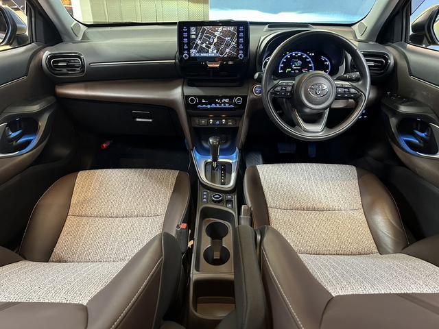Toyota YARIS CROSS 2021