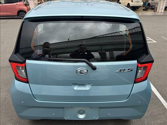 Daihatsu MIRA E:S 2025